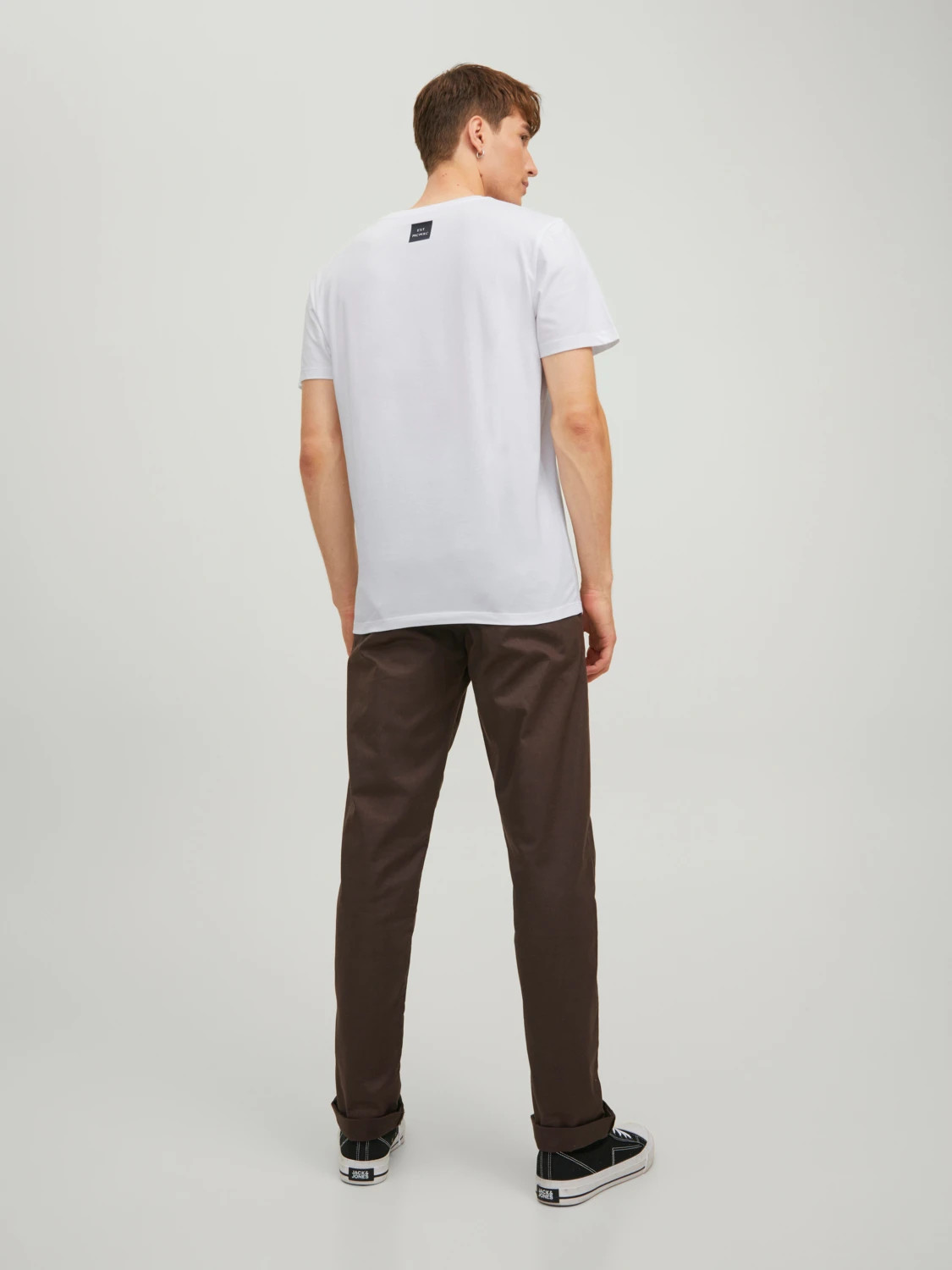 Футболка JJNEO TEE SS CREW NECK 12221946-White Jack&Jones L Білий 12221946-WHITE-PRINT:SMAL