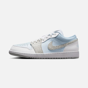 Кросівки чоловічі Air Jordan 1 Low Se Light Blue IB7692-400