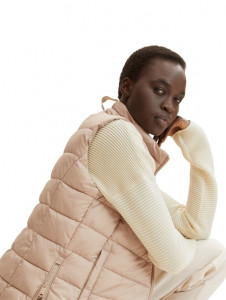 Жилетка ultra lightweight vest 1031311-26353 Tom Tailor M Розовий 1031311-26353