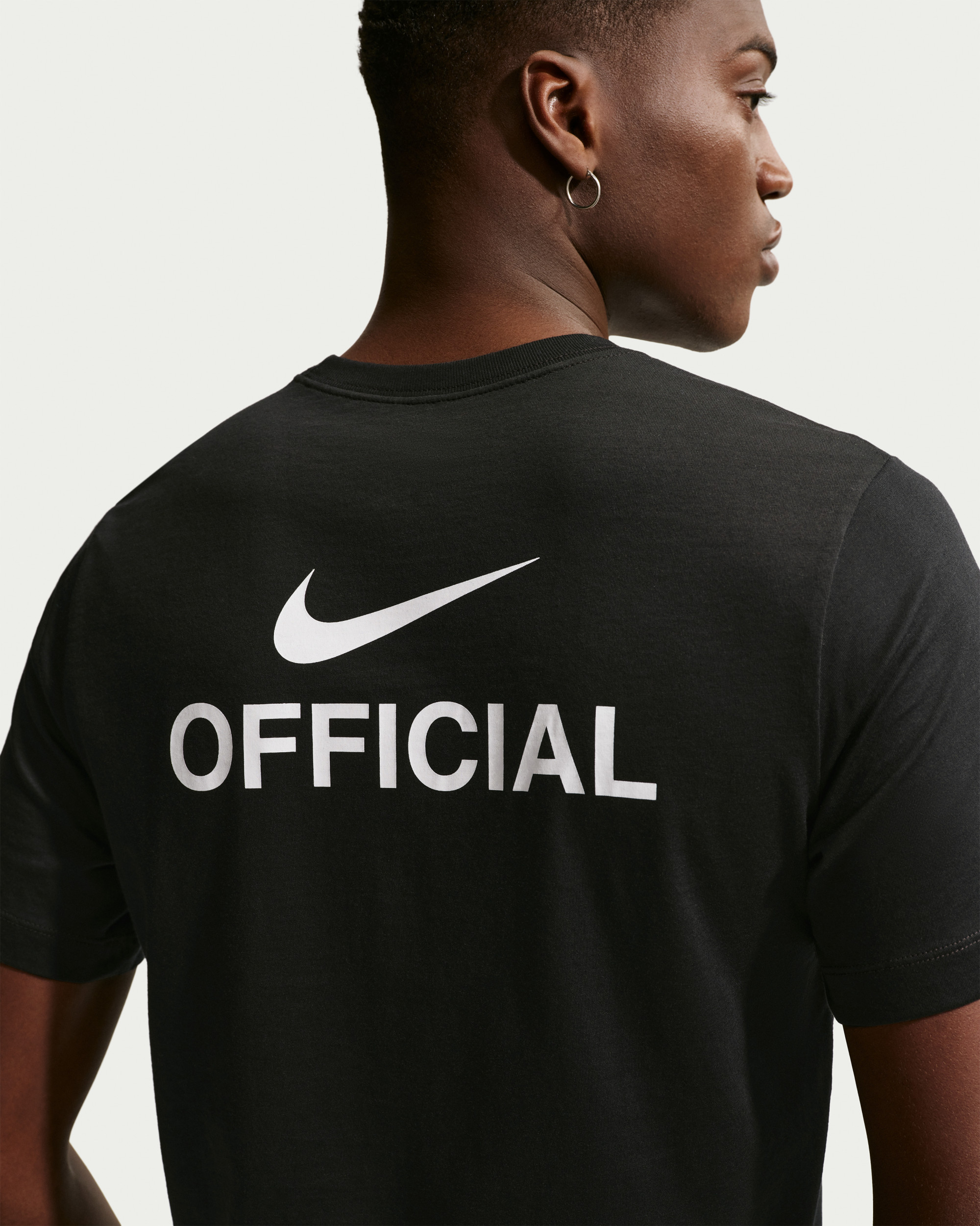 Футболка Nike U NSW TEE STD NIKE OFFICIAL IH1143-010