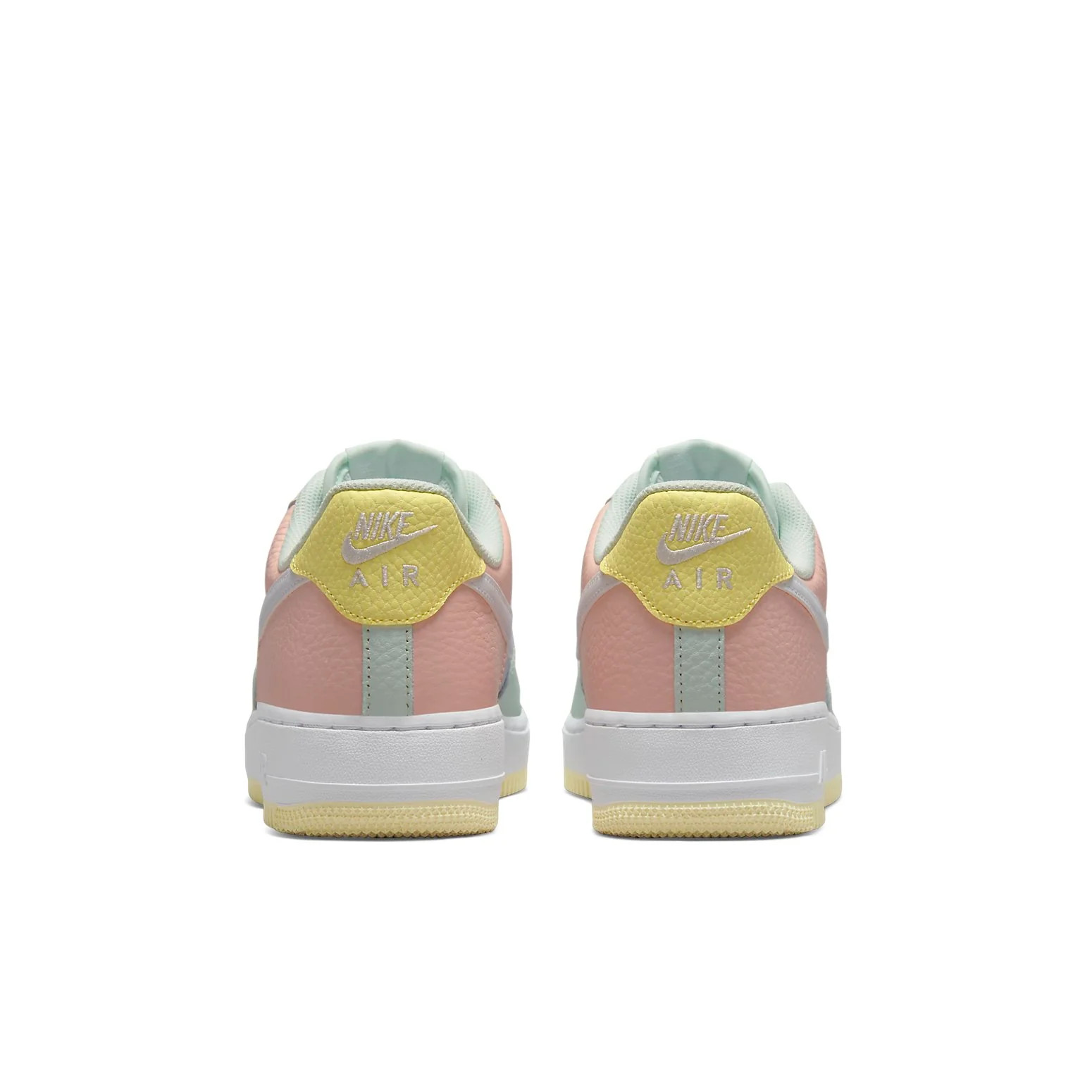 Кросівки Nike AIR FORCE 1 07 SN DR8590-600