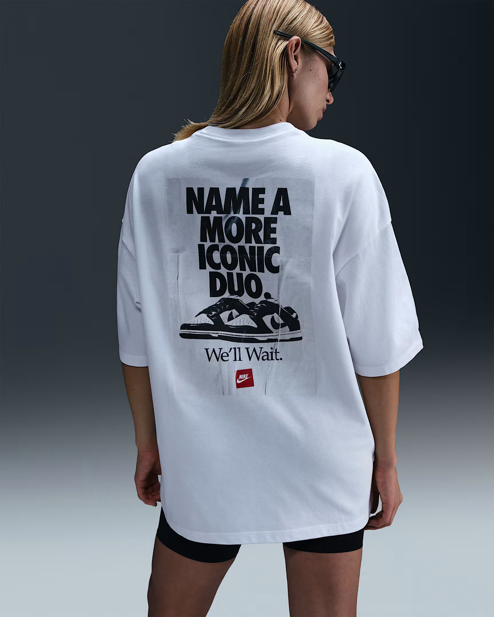 Футболка Nike NSW Ess Oversized Tee HV4655-100
