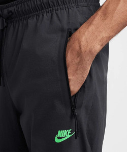 Штани чоловічі Nike Tech Woven Pants Black HM8241-060