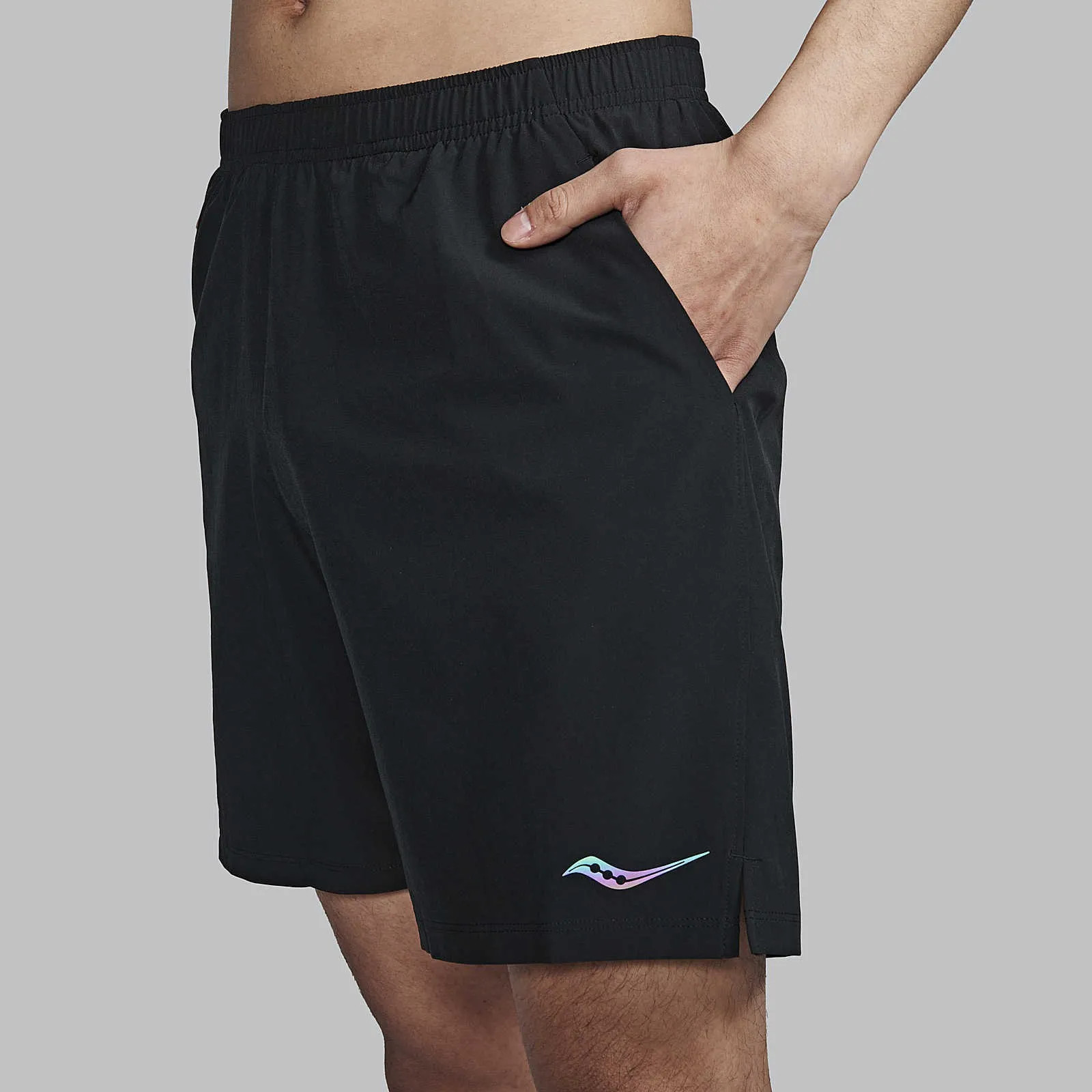 Шорти Saucony OUTPACE 7" SHORT SAM800411-BK