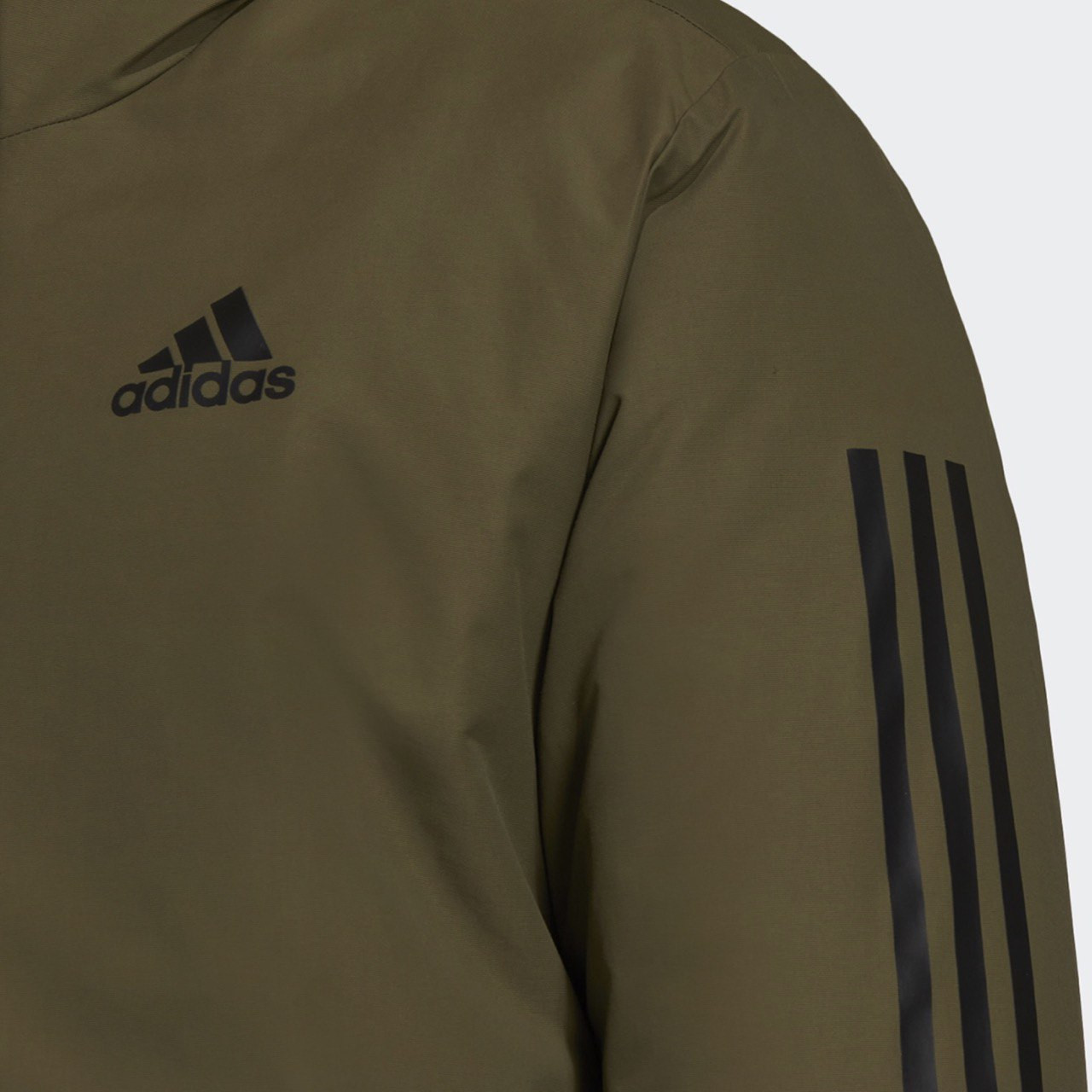 Пуховик Adidas Utilitas 3-Stripes GT1691