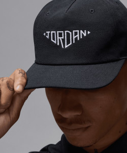 Бейсболка JORDAN U J PRO CAP US FB BRND SSNL FZ2021-010