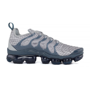 Кросівки Nike AIR VAPORMAX PLUS 924453-019