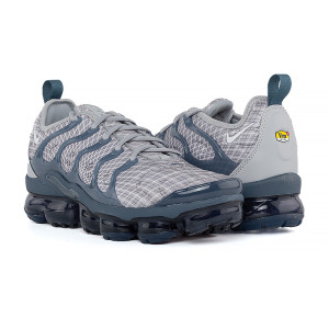 Кросівки Nike AIR VAPORMAX PLUS 924453-019