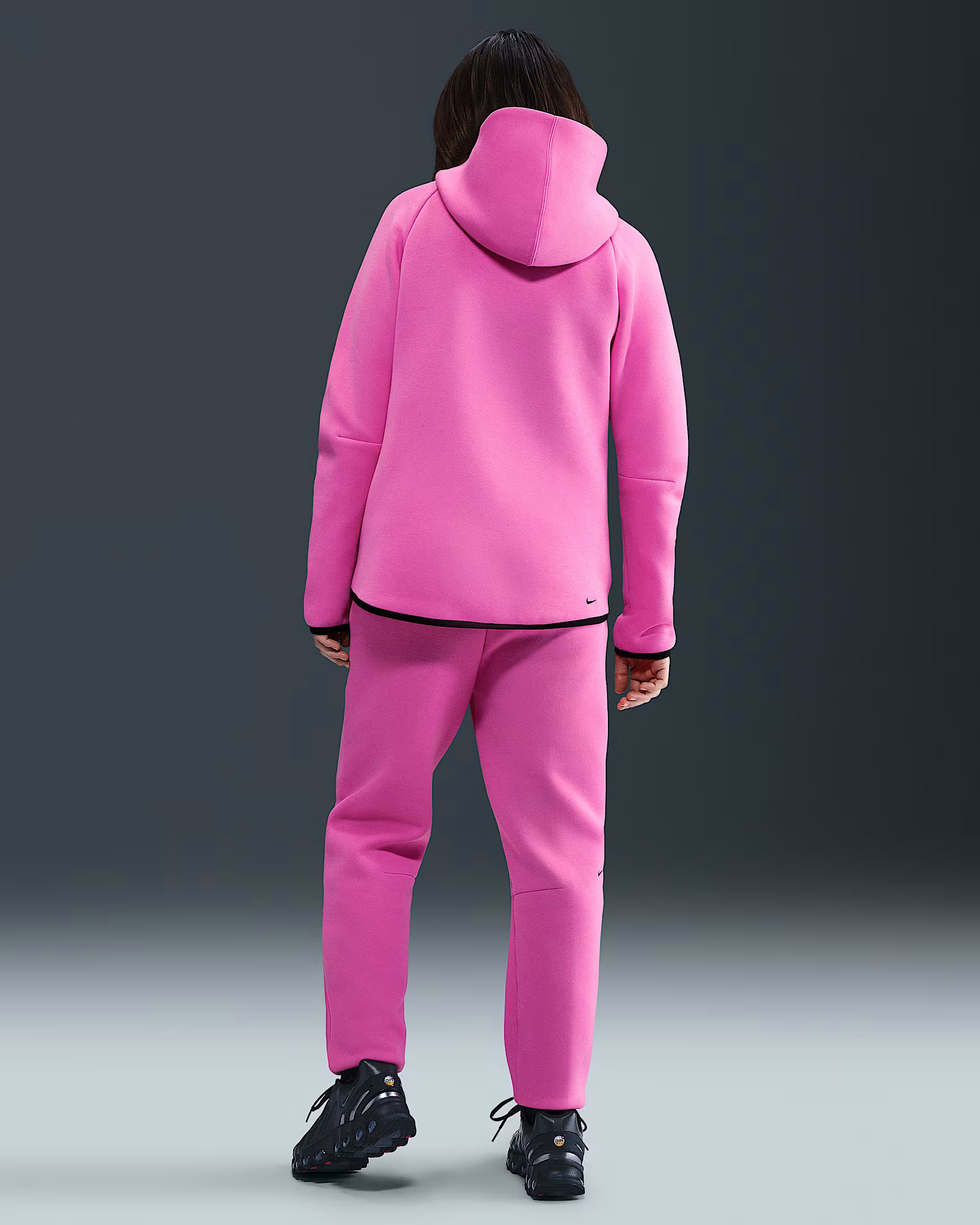 Костюм спортивний Nike Sportswear Tech Fleece Fleece HV6747-675 HV6779-675