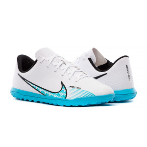 Сороконіжки Nike JR VAPOR 15 CLUB TF DJ5956-146