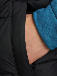 Жилетка утеплений 111909OUT-99 Outventure 48 Чорний 111909OUT-99