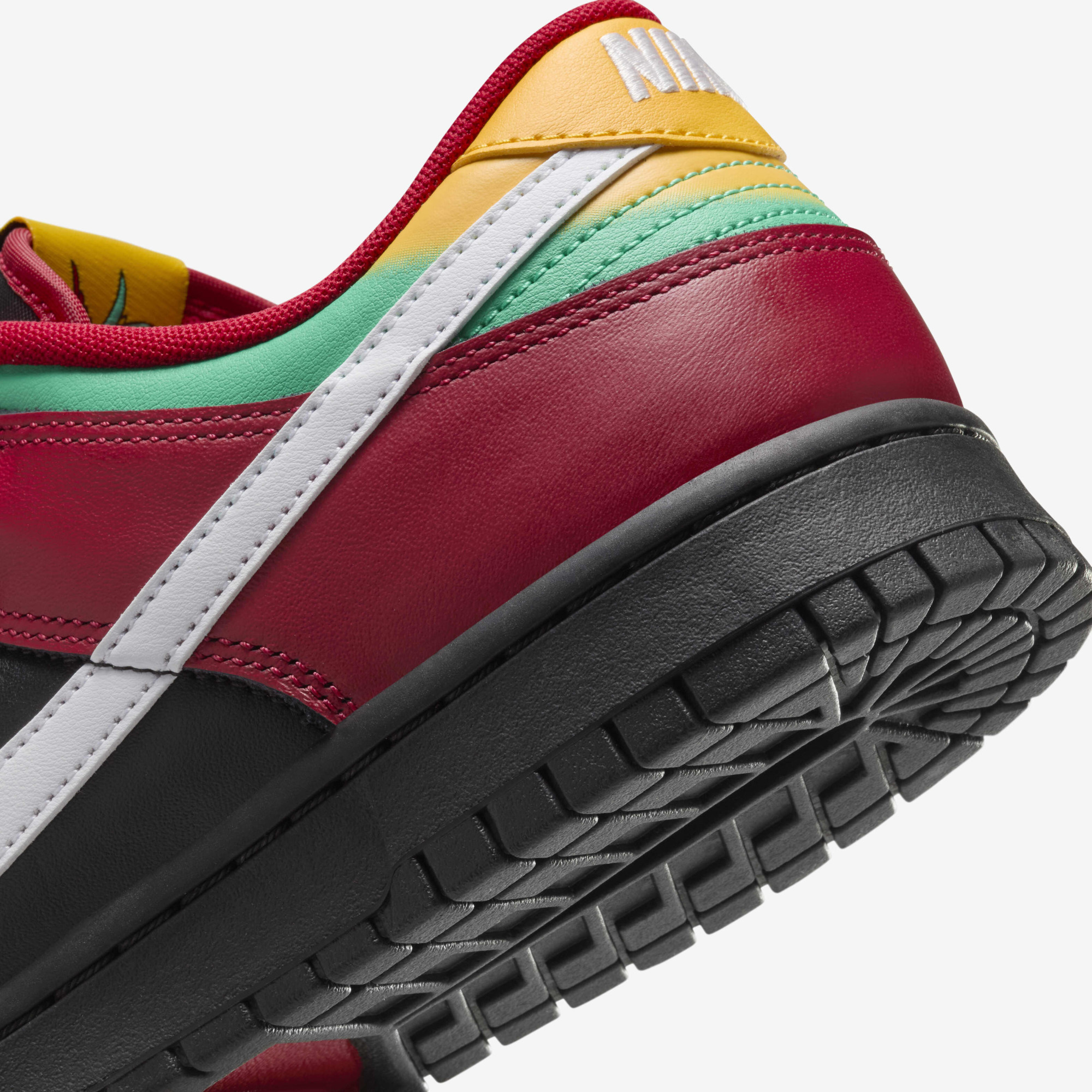 Кросівки чоловічі Nike Dunk Low Retro Ltd Biker Tattoos Red/Black FZ3057-001