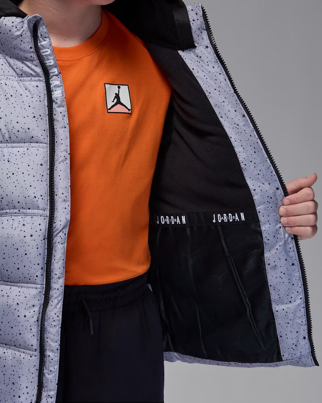 Куртка 95D191-GHJ Nike 95D191-GHJ