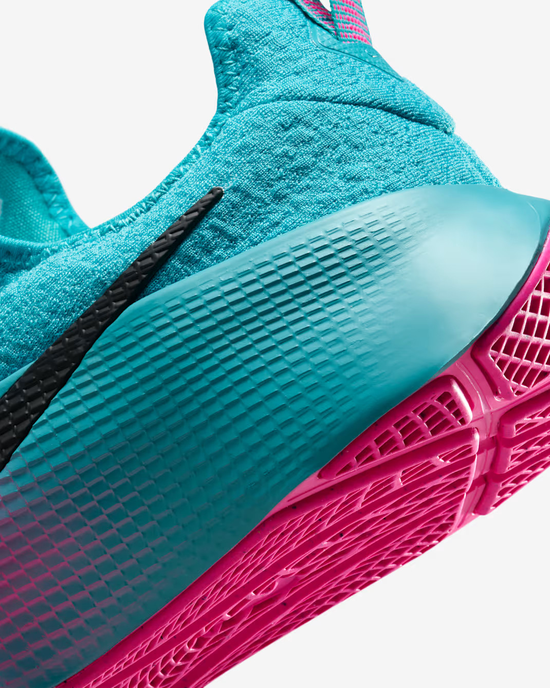 Кросівки Nike LEBRON TR 1 FJ6151-301