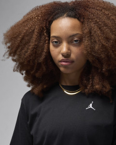 Футболка Jordan W ESSEN GF TEE CORE 23 FN4500-011