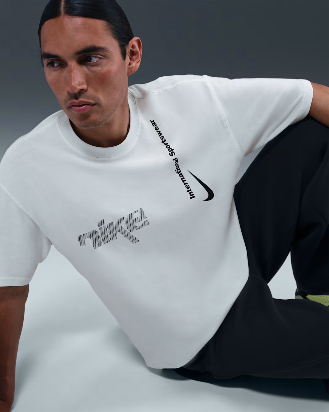 Футболка чоловіча Nike M90 Swsh White HQ9262-121