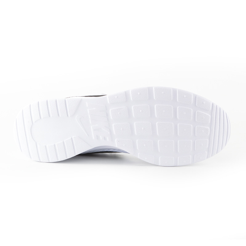 Кросівки Nike  Tanjun 812655-110