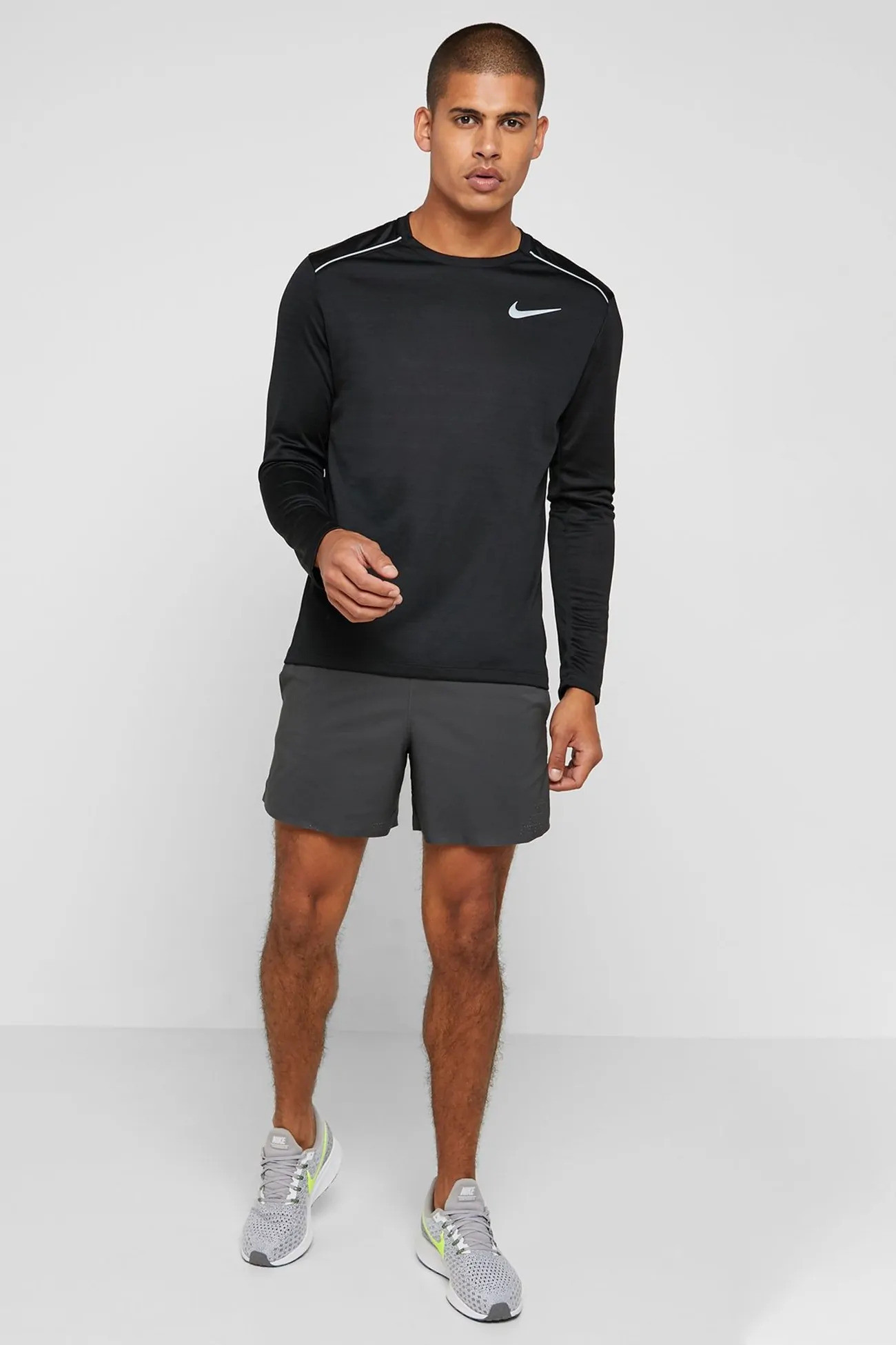 Кофта Nike Dri fit Miler Longsleeve AJ7568-010
