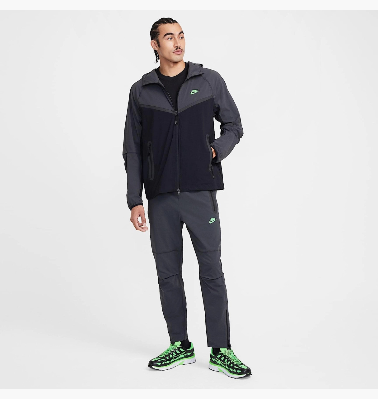 Костюм Nike Tech Woven HM8241-060__HM7151-013