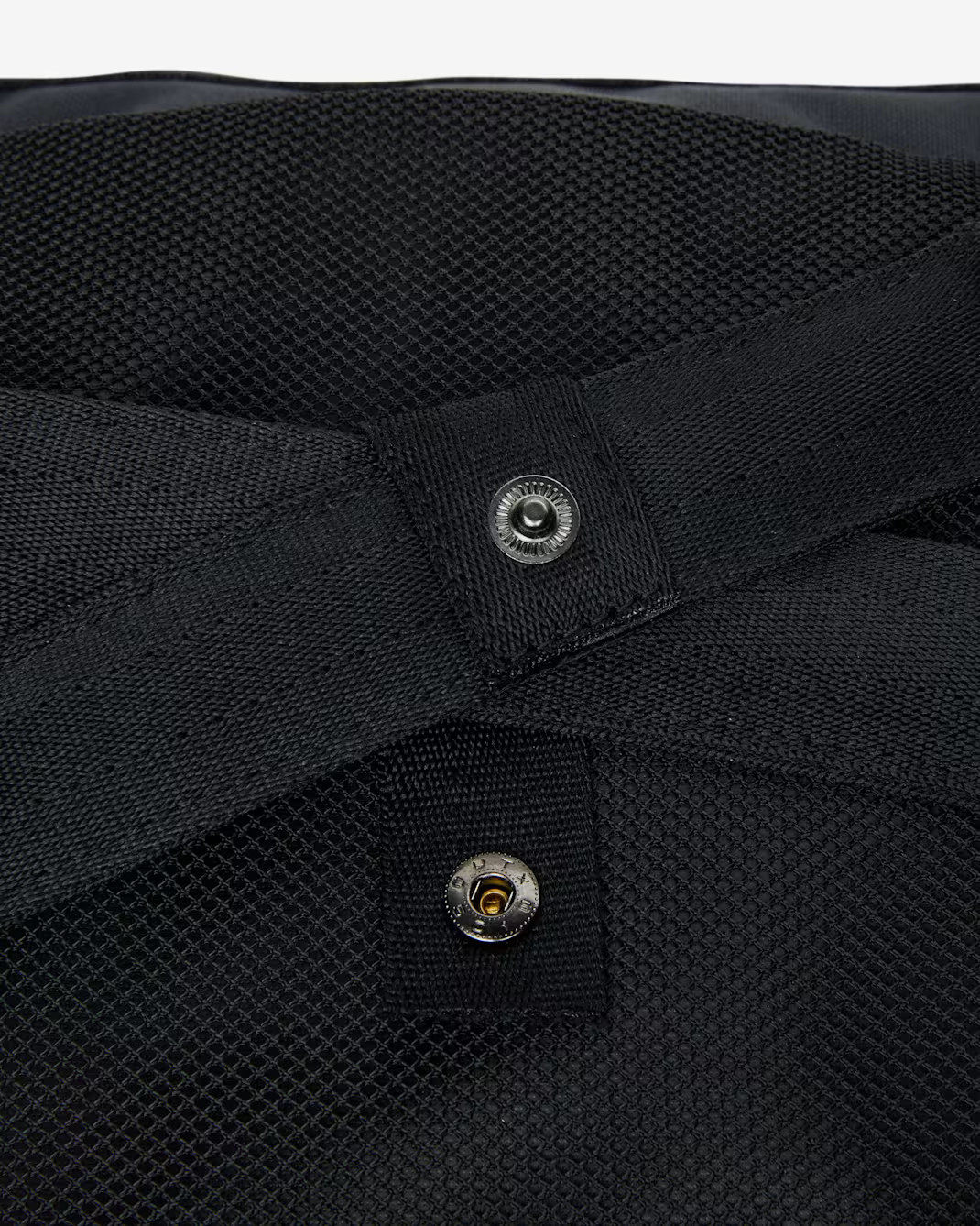 Сумка Nike UTLTY S PWR DUFF - 2.0 GFX HF0654-010