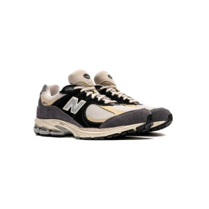 Кросівки New Balance 2002R M2002RSH