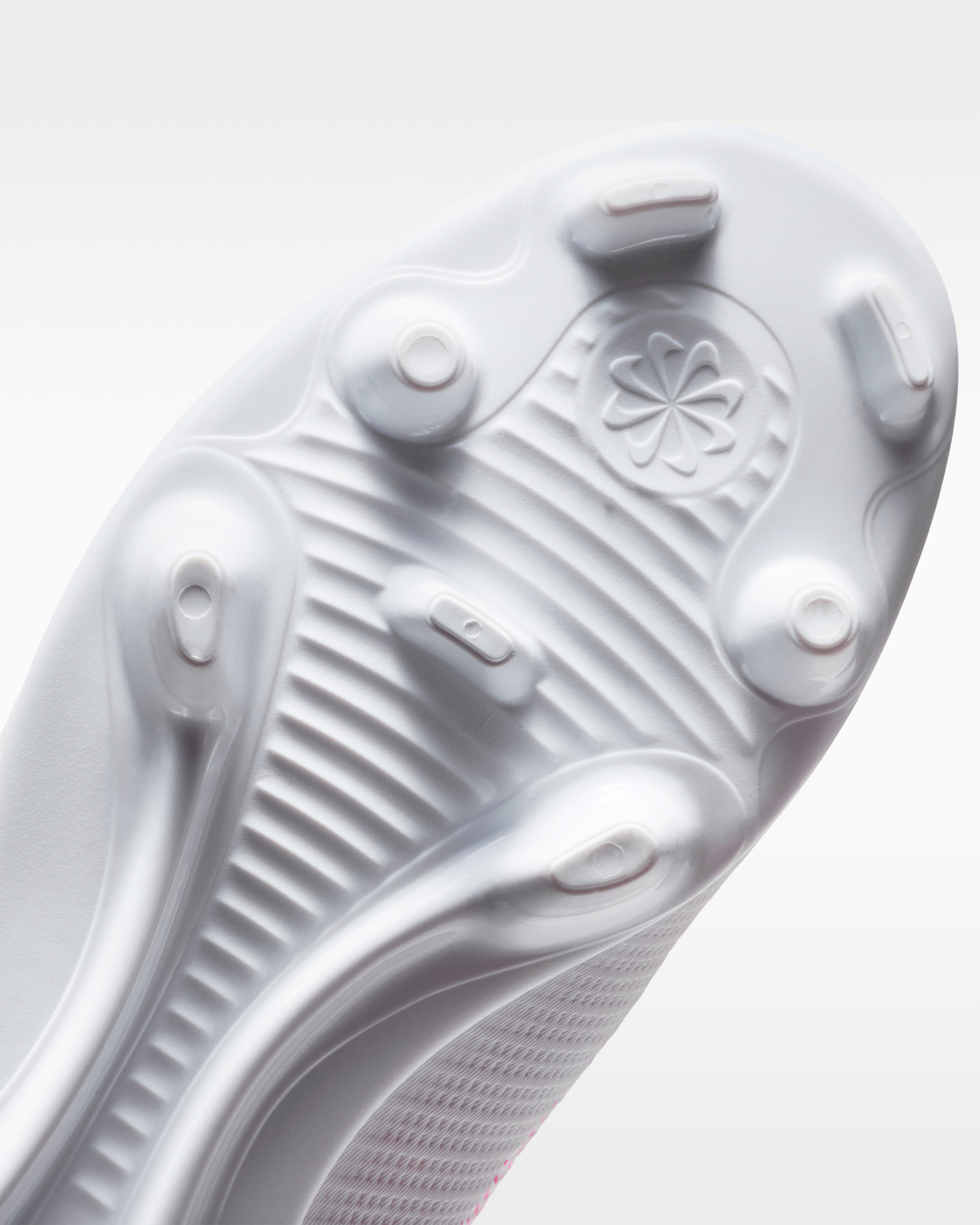 Бутси Nike JR VAPOR 17 CLUB FG/MG T IO8243-900