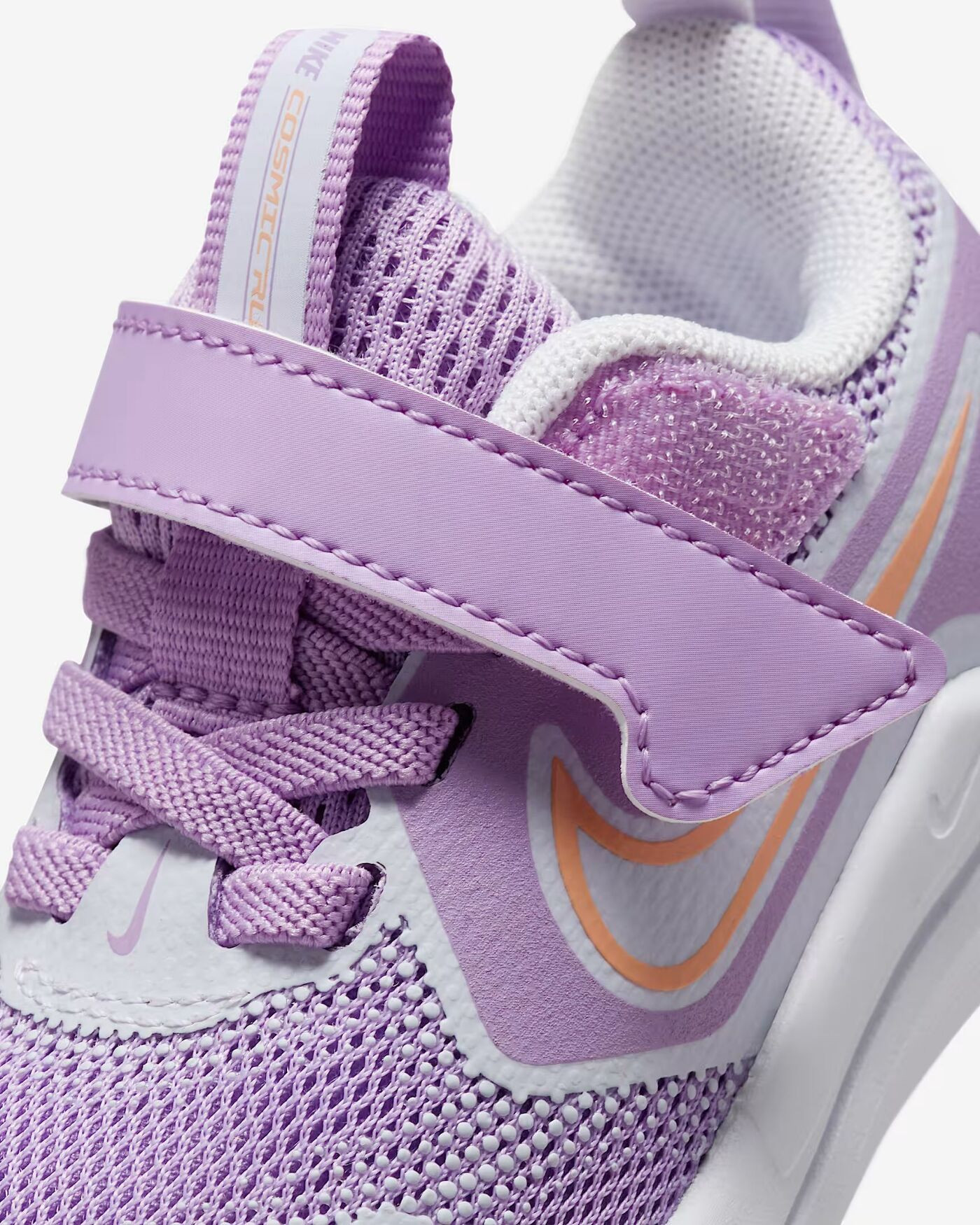 Кросівки дитячі Nike Cosmic Runner Violet HM4401-503