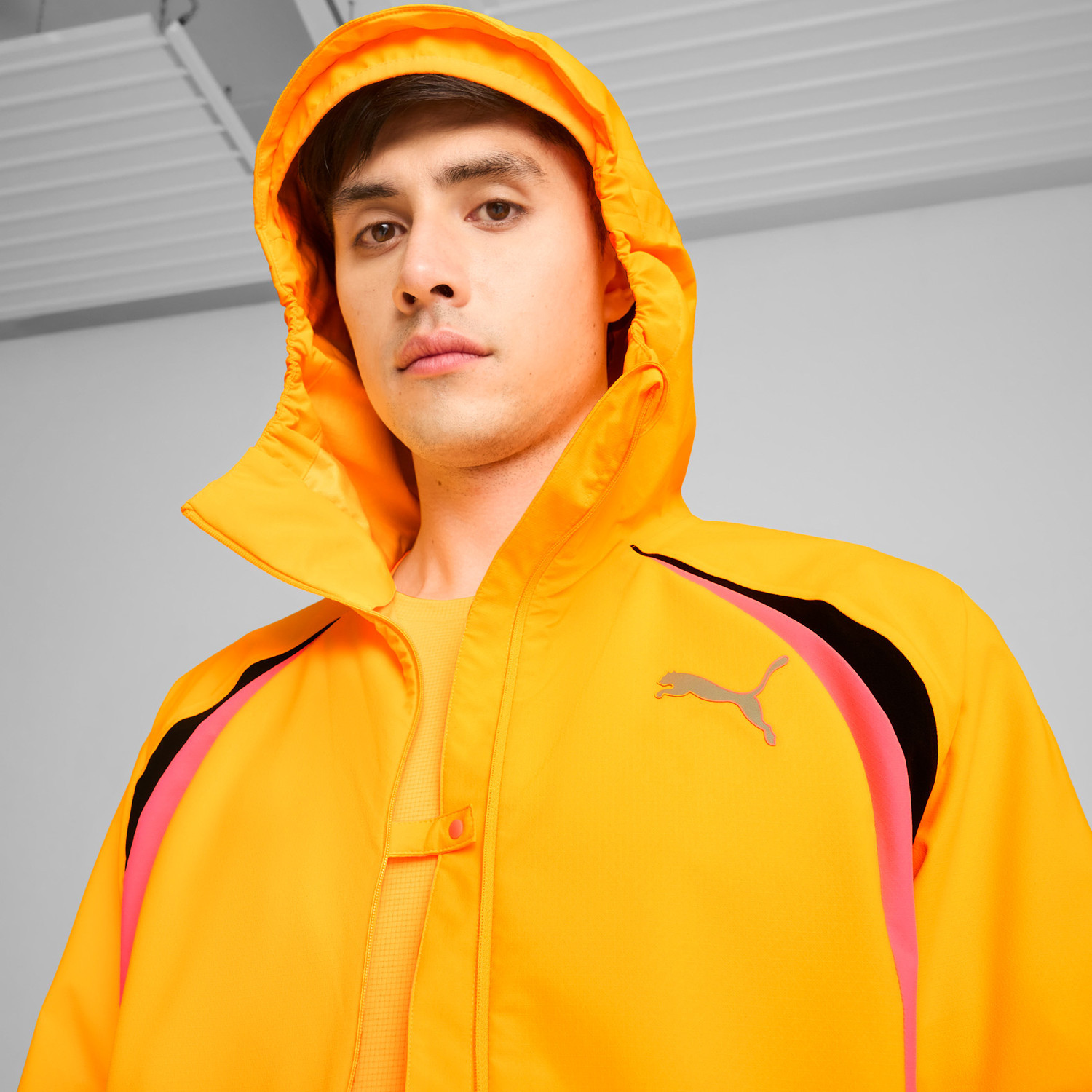 Куртка Puma RUN ULTRAWEAVE RAINCELL JACKET 525799-38