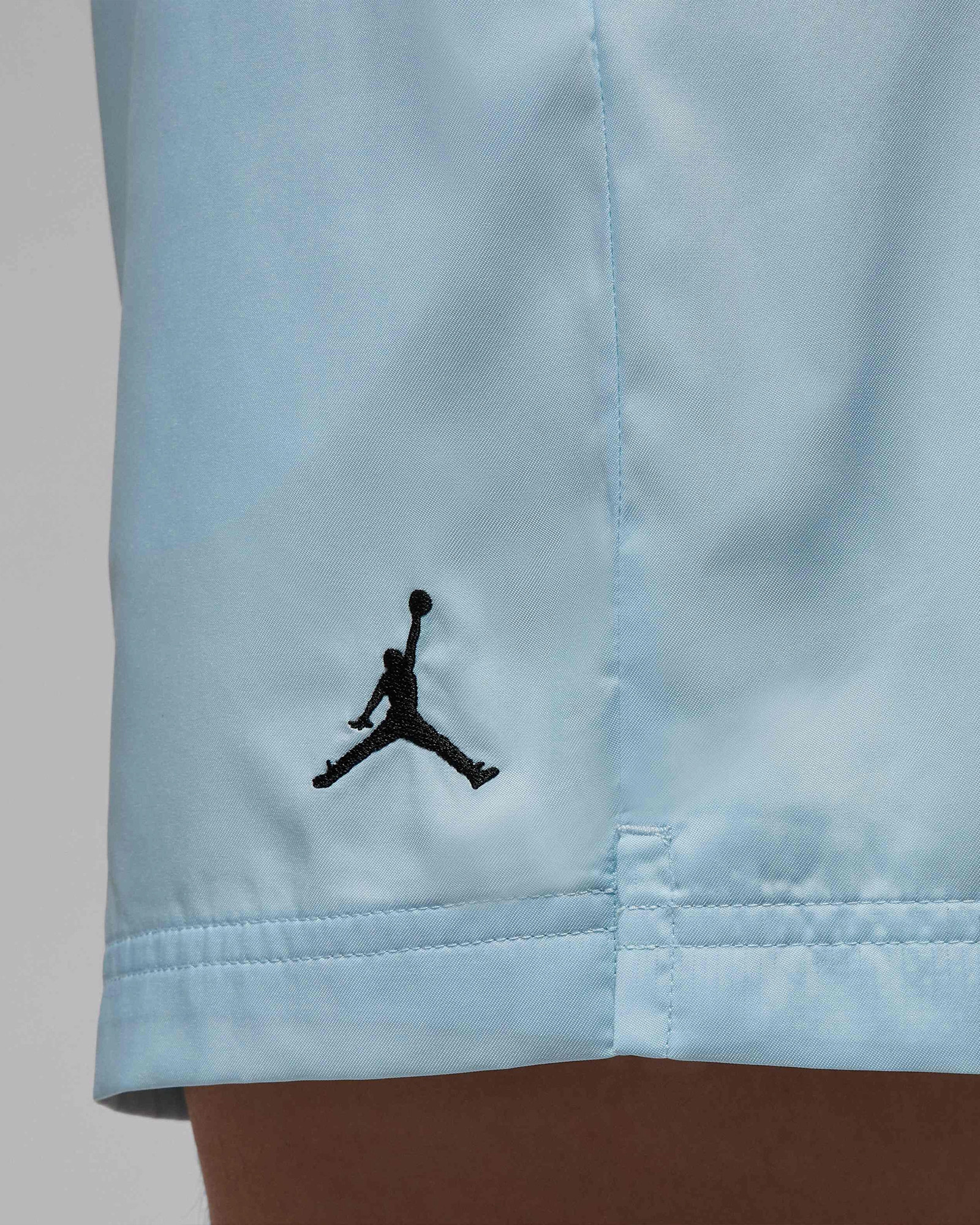 Шорти чоловічі Jordan Essentials Shorts IB7276-474