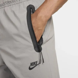 Штани Nike Tech Fleece HM8241-014