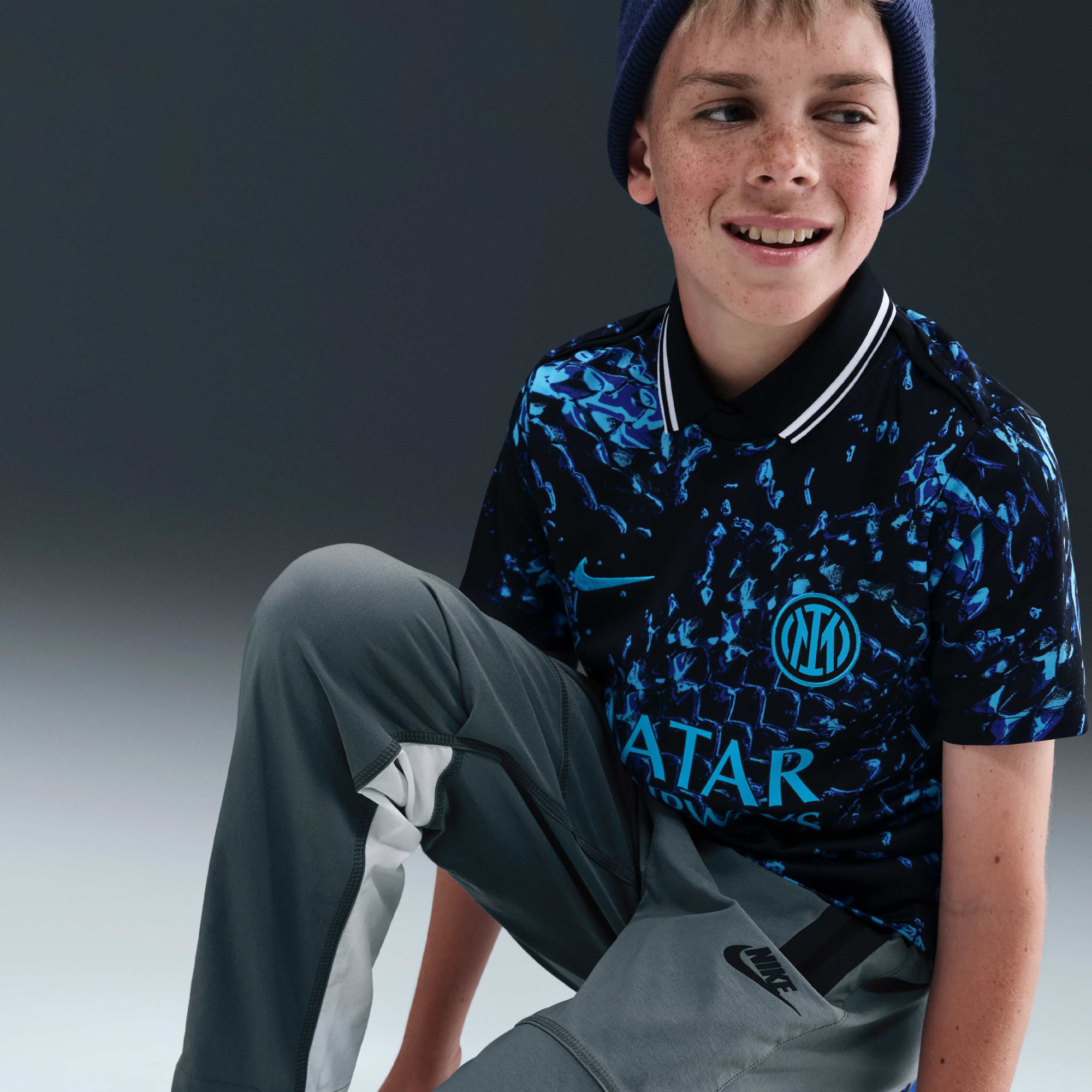 Штани Nike Tech Older Kids' (Boys') Woven Trousers HQ8921-084