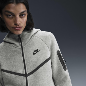 Толстовка жіноча Nike Sportswear Windrunner Tech Fleece Grey HV6747-063