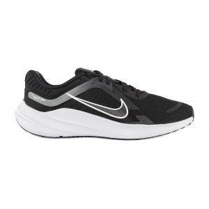 Кросівки бігові Nike Quest 5 DD0204-001