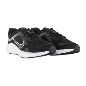 Кросівки бігові Nike Quest 5 DD0204-001