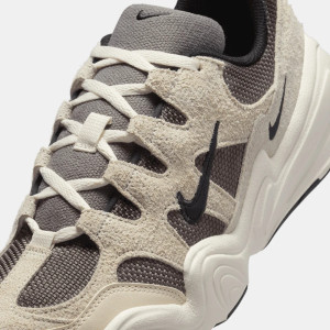 Кросівки Nike W TECH HERA DR9761-007