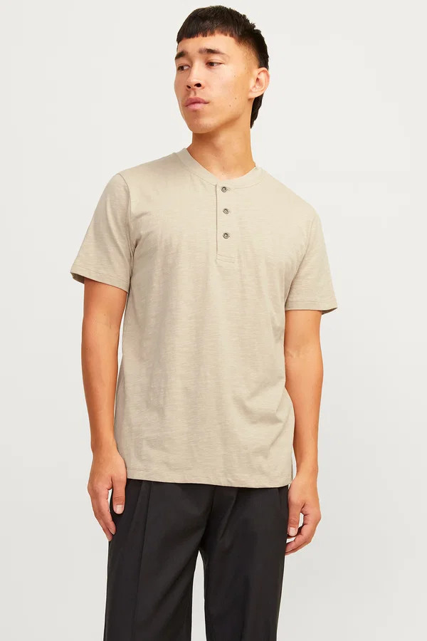 Футболка Jack & Jones JPRBLUNIXS HENLEY SS TEE SN 12257965-Sand