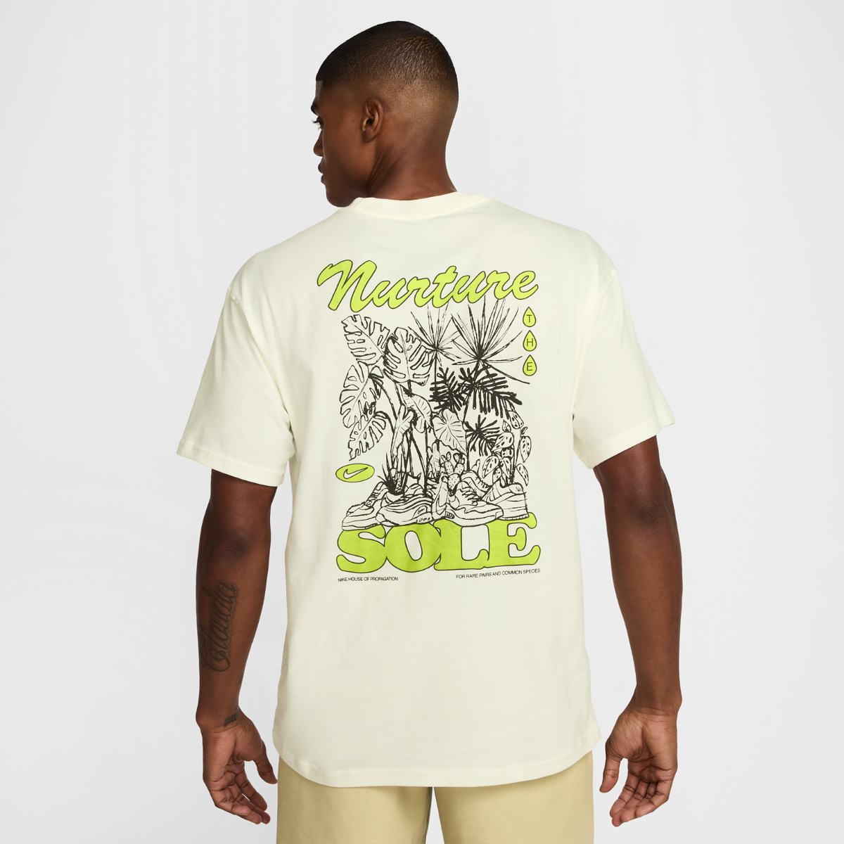 Футболка Nike U NSW TEE M90 OC BLOOMING HJ0597-133