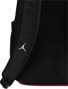Рюкзак Nike Jam Element Backpack 20L чорний, червоний 45 x 29 x 18 см MA9194-KR5