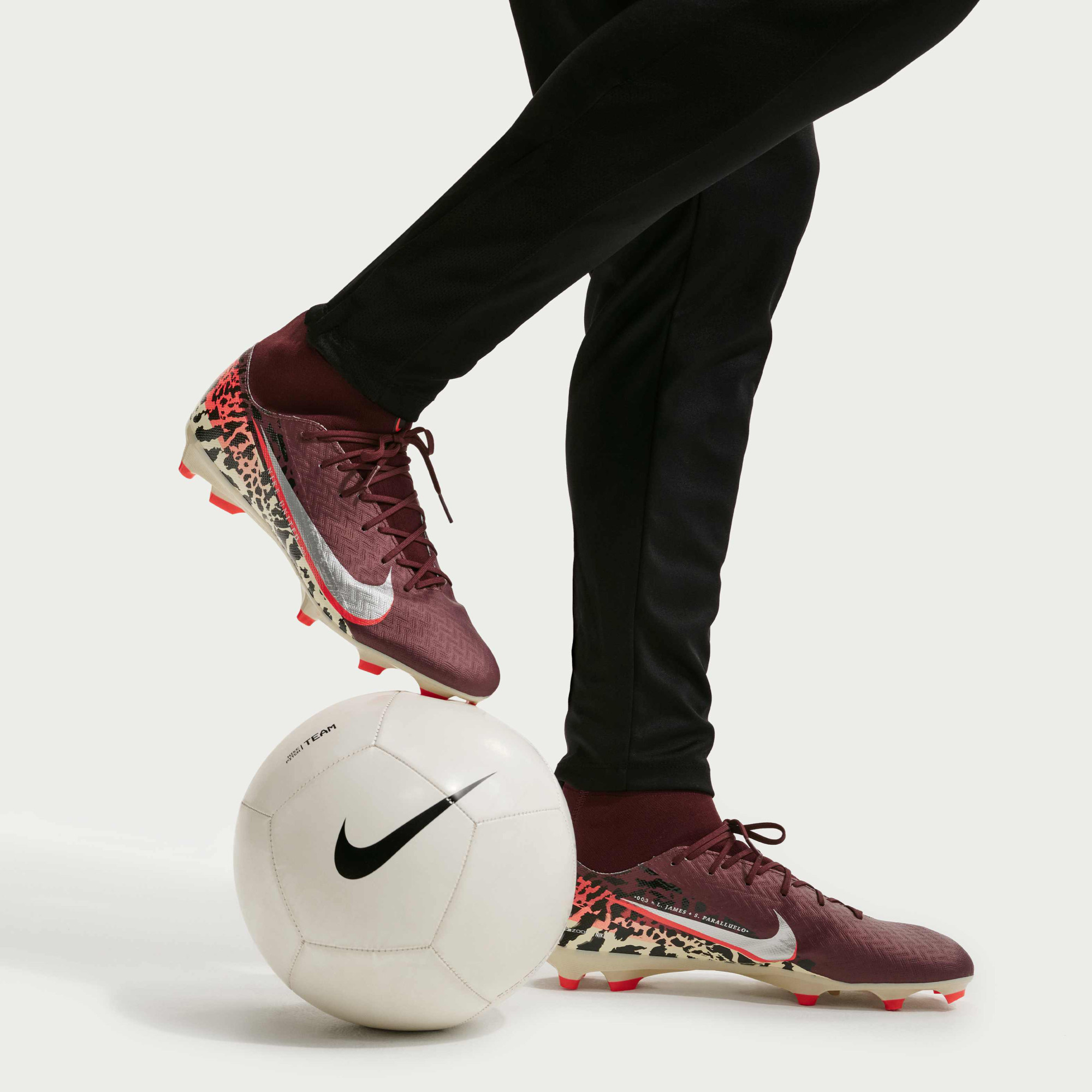 Бутси Nike ZM SUPERFLY 10 ACDMY FG/MG NU3 IO8441-661