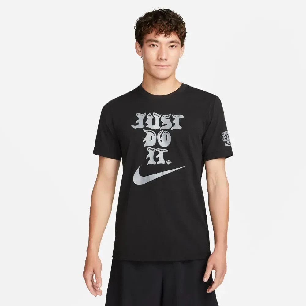 Футболка чоловіча Nike Dri-FIT FJ2401-010