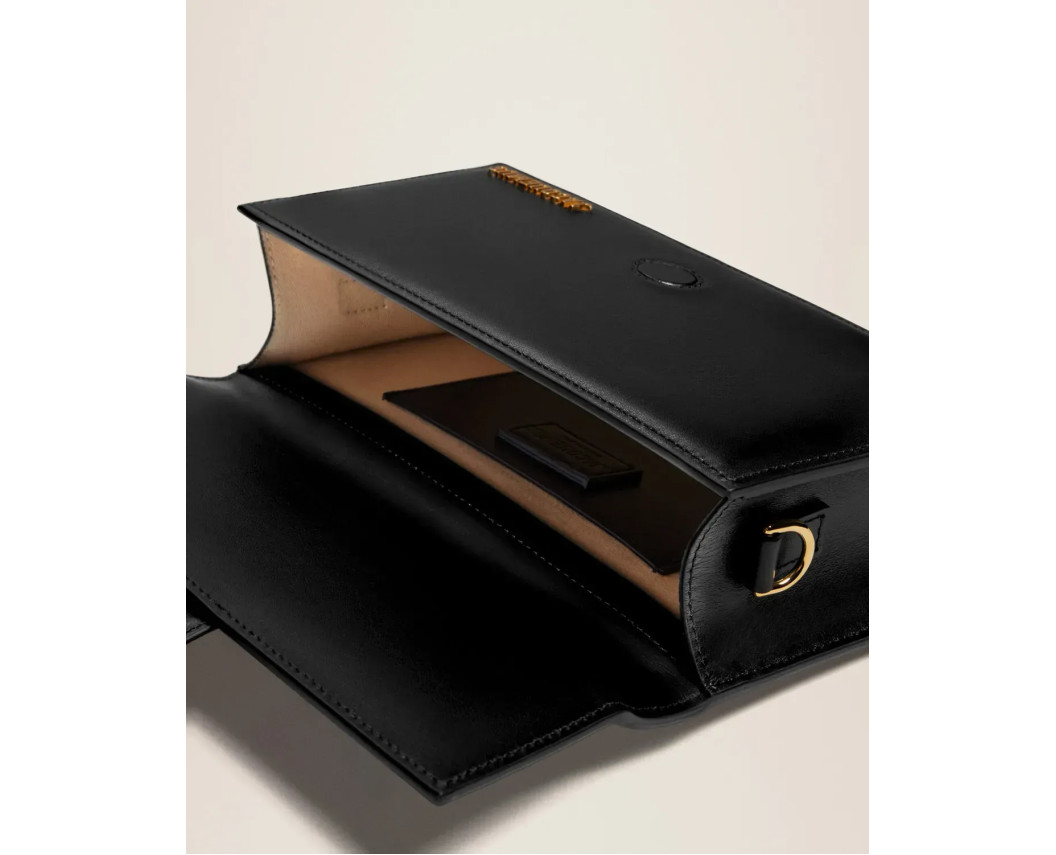 Сумка Jacquemus Le Grand Bambino 213BA007-3000-990