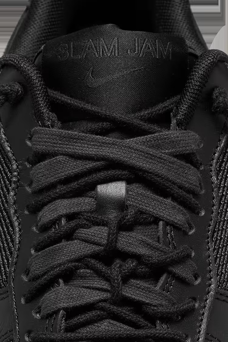 Кросівки Nike Air Force 1 DX5590-001