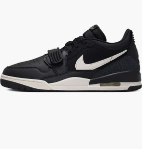 Кросівки чоловічі Air Jordan Legacy CD7069-001