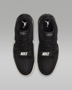 Кросівки чоловічі Air Jordan Legacy CD7069-001