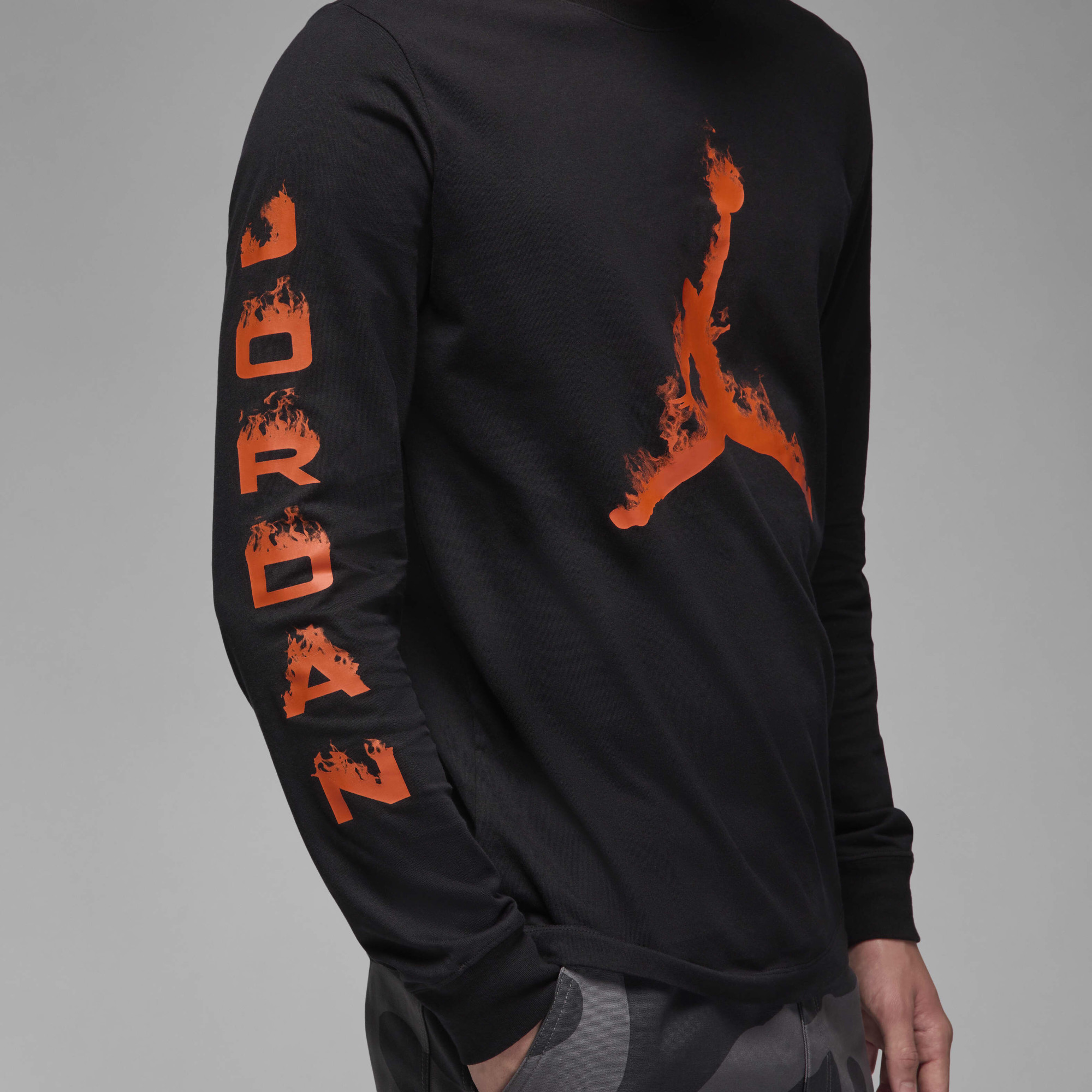 Лонгслів чоловічий Air Jordan Flame Ls Crew Black FZ1989-010