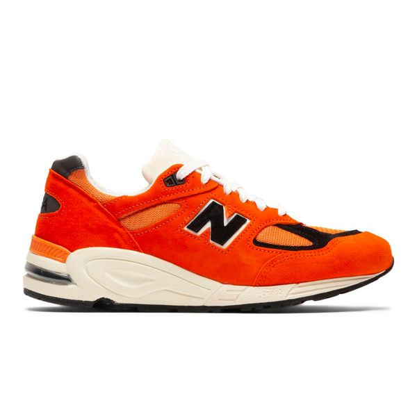 Кросівки 990v2 Orange M990AI2