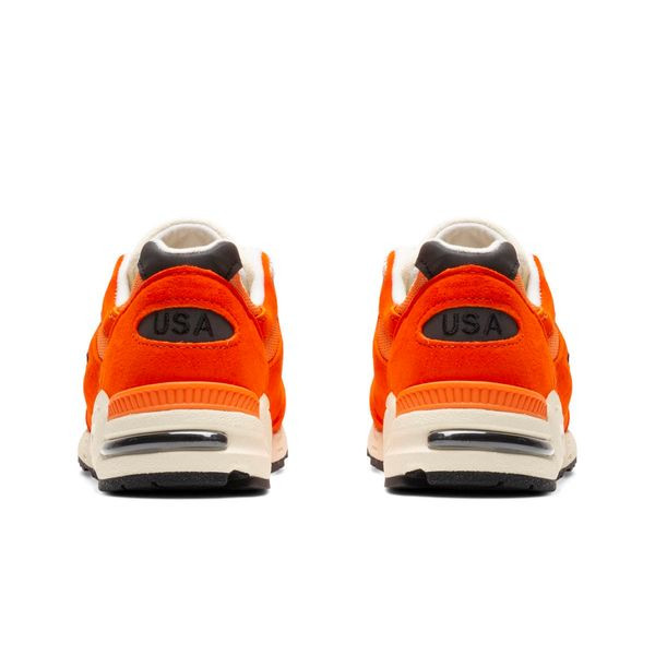 Кросівки 990v2 Orange M990AI2