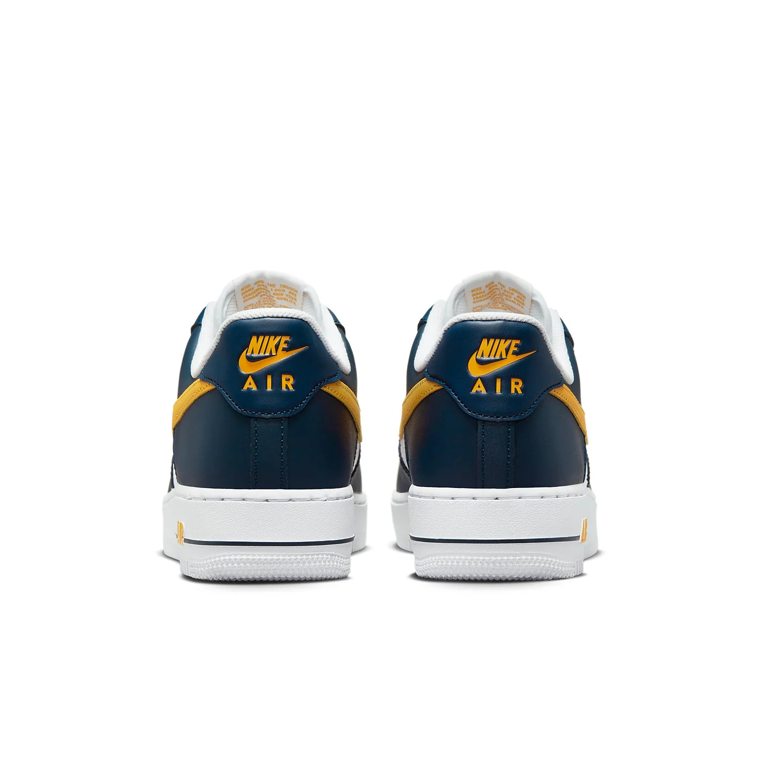 Кросівки Nike AIR FORCE 1 07 FJ4209-400