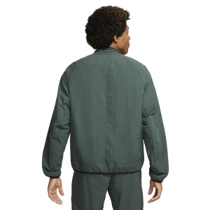 Вітровка Nike Tech Pack (зелена) FZ0750-338