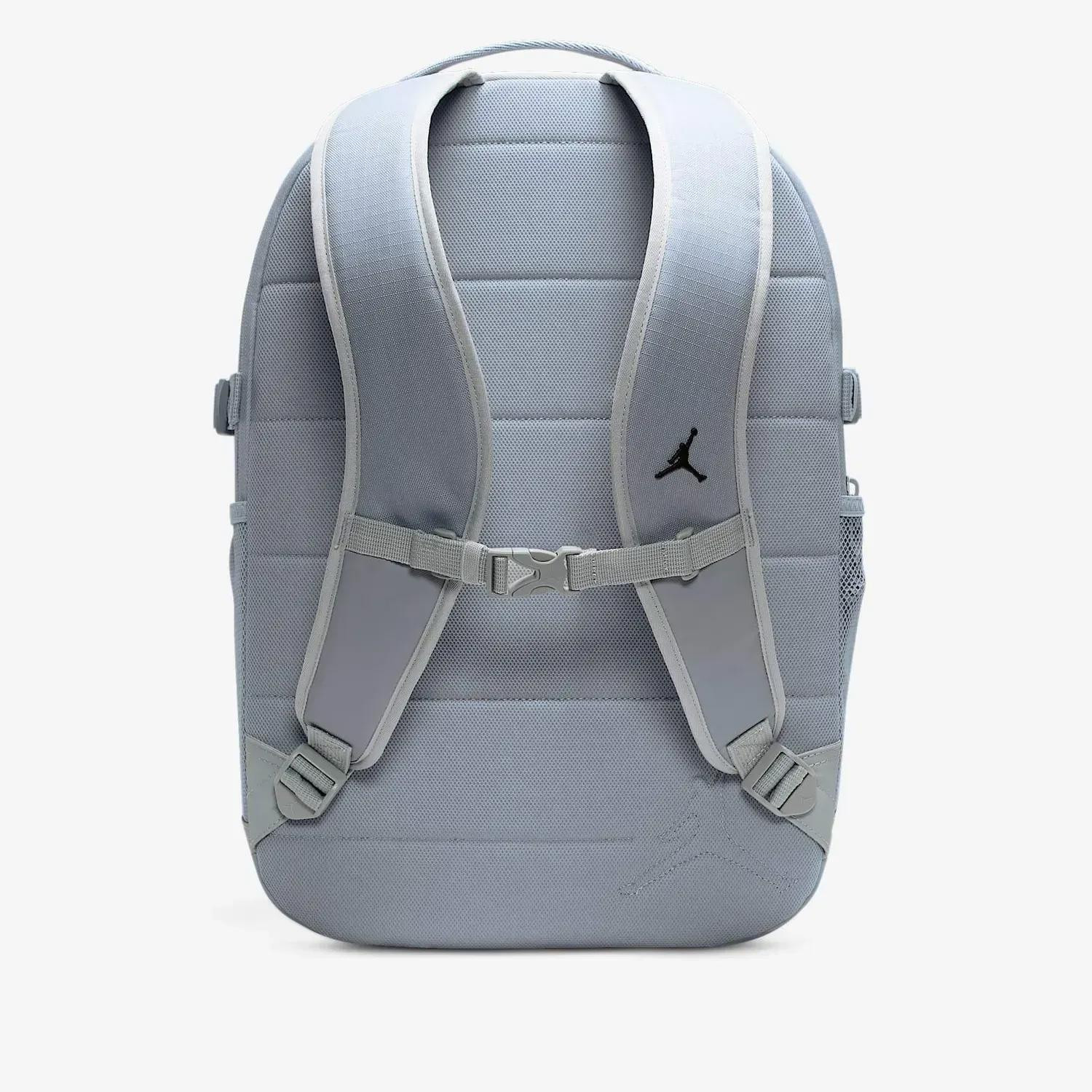 Рюкзак Jordan Blacktop Backpack (25L) (LM9047-G3A) LM9047-G3A
